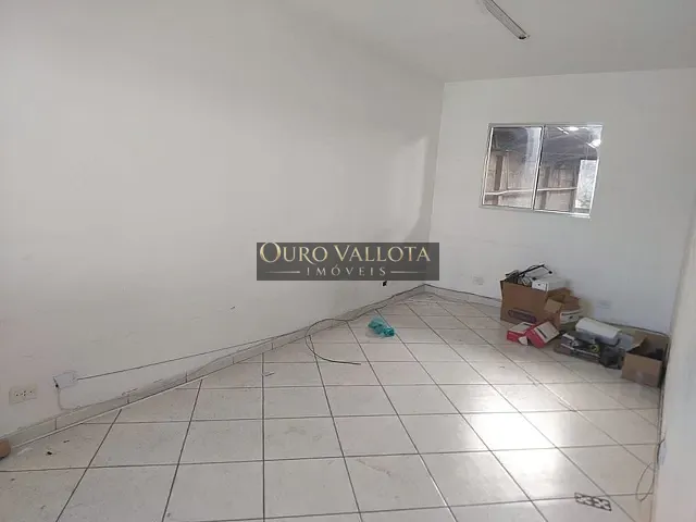 Prédio com 380m², para alugar, no bairro Vila Bertioga em São Paulo