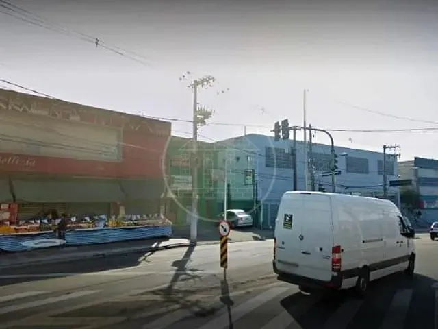 Prédio com 285m², à venda, no bairro Parque Brasil em São Paulo