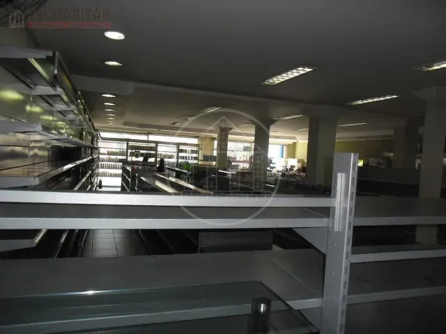 Prédio com 285m², à venda, no bairro Parque Brasil em São Paulo