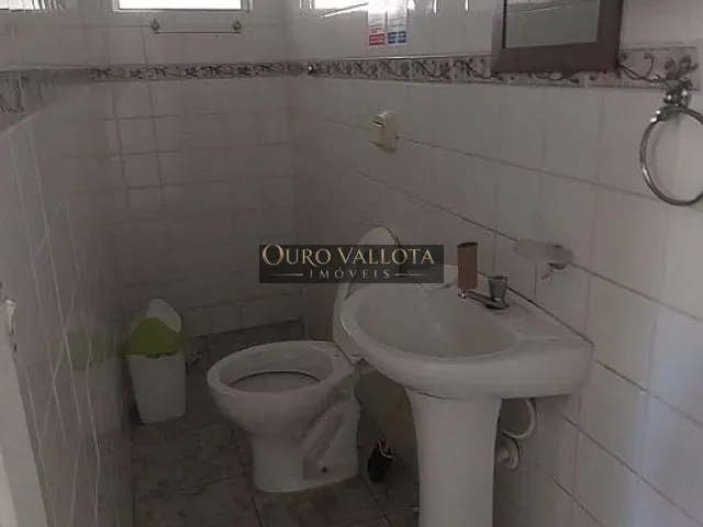 Prédio com 380m², à venda, no bairro Vila Bertioga em São Paulo