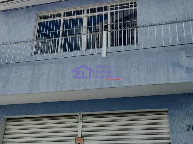 Prédio com 380m², para alugar, no bairro Penha em São Paulo