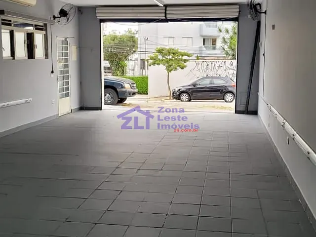 Prédio com 380m², para alugar, no bairro Penha em São Paulo