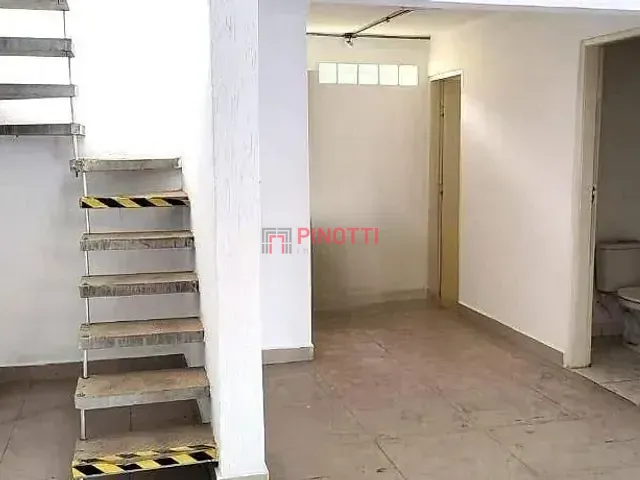 Prédio para alugar, no bairro Taboão em São Bernardo do Campo