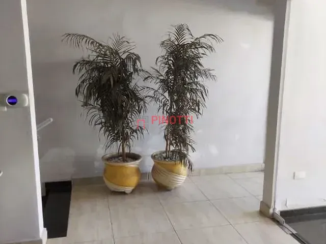 Prédio para alugar, no bairro Vila Santa Terezinha em São Bernardo do Campo