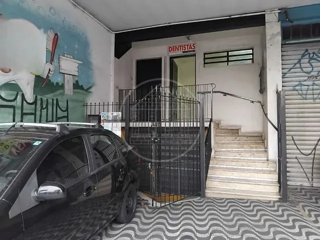 Prédio com 420m², à venda, no bairro Vila Santana em São Paulo