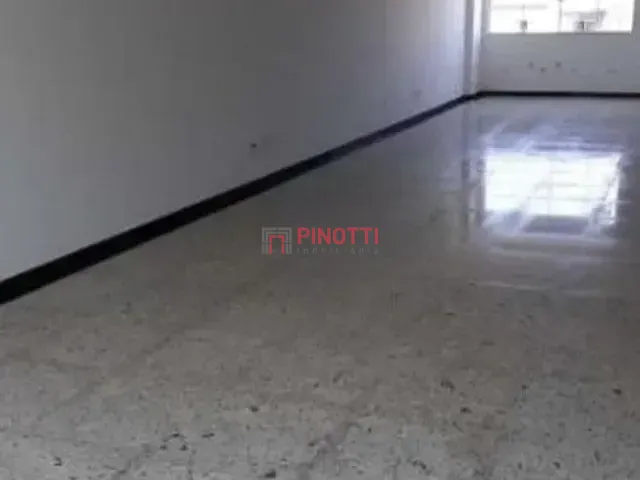 Prédio para alugar, no bairro Santa Terezinha em São Bernardo do Campo