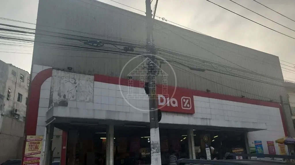 Prédio Inteiro, 840 m² - Foto 1