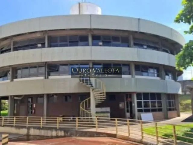 Prédio com 9000m², para alugar, no bairro Alphaville Empresarial em Barueri