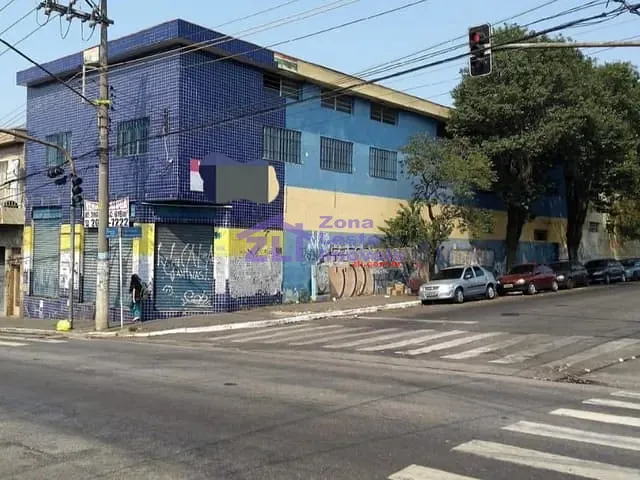 Prédio à venda, no bairro Vila Antonieta em São Paulo