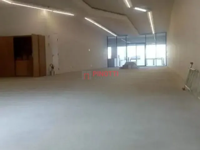 Prédio à venda ou para alugar, no bairro Centro em São Bernardo do Campo