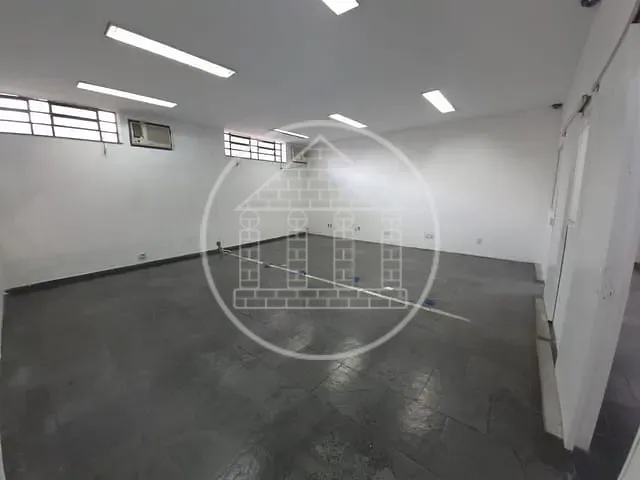 Prédio com 500m², à venda ou para alugar, no bairro Socorro em São Paulo