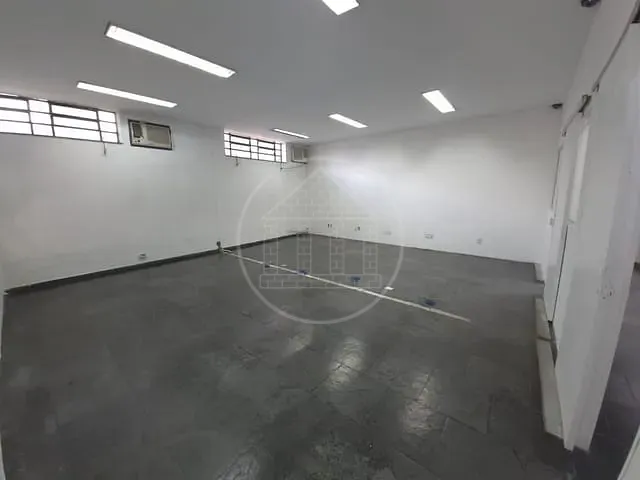 Prédio com 500m², à venda ou para alugar, no bairro Socorro em São Paulo