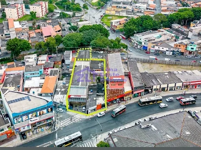 Prédio com 825m², para alugar, no bairro Vila Císper em São Paulo