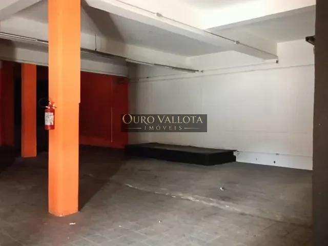Prédio com 340m², para alugar, no bairro Centro em São Paulo