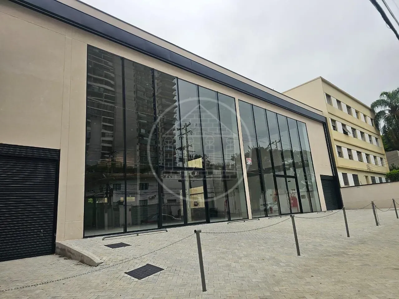 Prédio Inteiro, 1865 m² - Foto 1