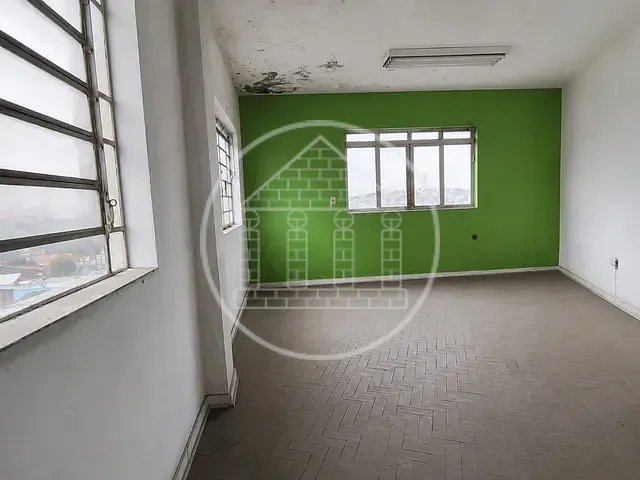 Prédio com 667m², à venda, no bairro Jardim São Luís em São Paulo