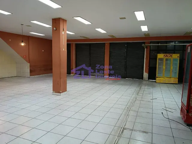 Prédio com 560m², para alugar, no bairro Vila Primavera em São Paulo