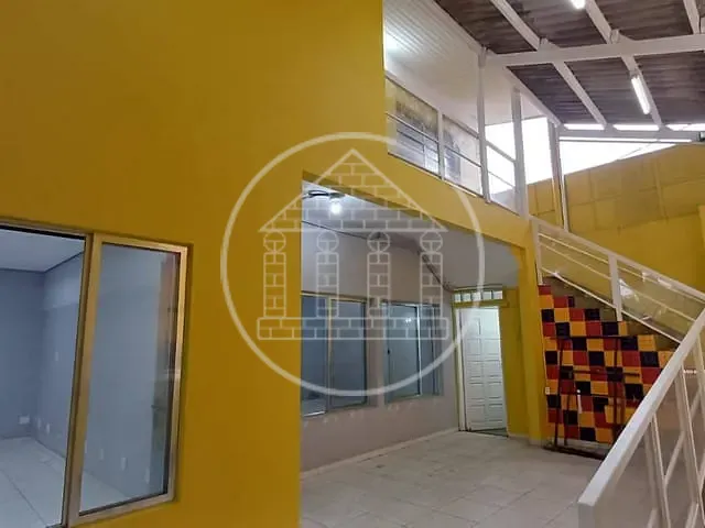 Prédio para alugar, no bairro Jardim Floresta em São Paulo