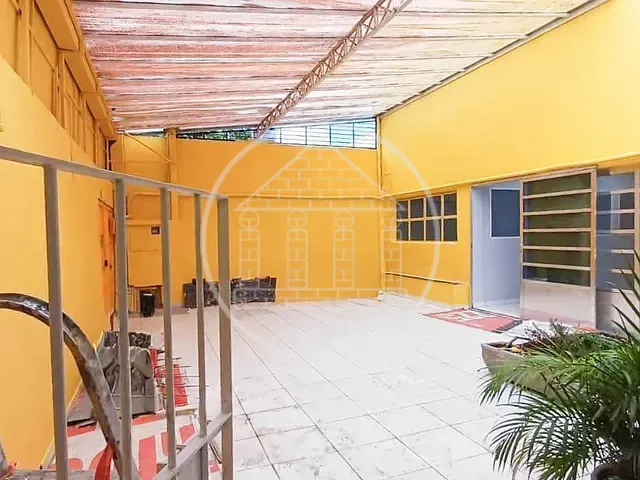 Prédio para alugar, no bairro Jardim Floresta em São Paulo