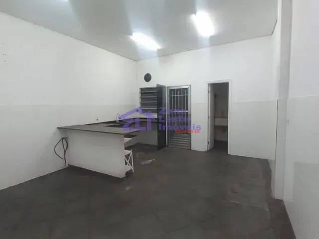 Prédio com 320m², à venda, no bairro Vila Gomes Cardim em São Paulo