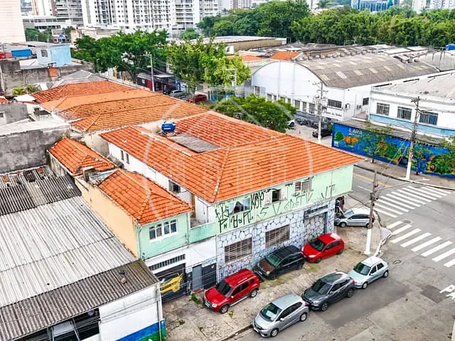 Prédio com 559m² 2 quartos e 1 banheiro, à venda, no bairro Jurubatuba em São Paulo