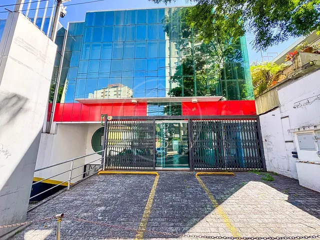 Prédio com 549m², para alugar, no bairro Jardim Marajoara em São Paulo