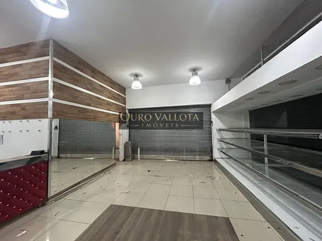 Prédio com 686m², para alugar, no bairro Pari em São Paulo