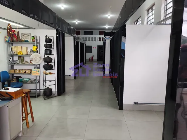Prédio com 600m², à venda, no bairro Cidade Centenário em São Paulo