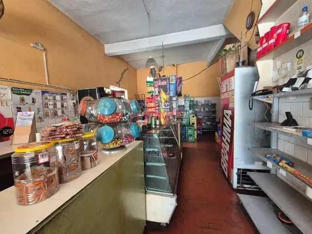 Prédio à venda, no bairro Jardim Maria Cecília em São Bernardo do Campo