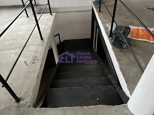 Prédio para alugar, no bairro Itaquera em São Paulo