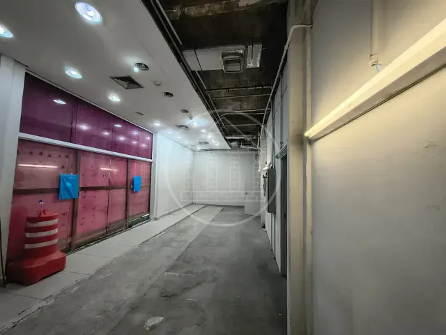 Prédio com 1157m², para alugar, no bairro Cidade Dutra em São Paulo