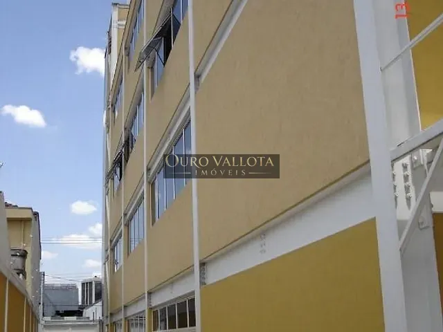 Prédio com 225m², para alugar, no bairro Barra Funda em São Paulo