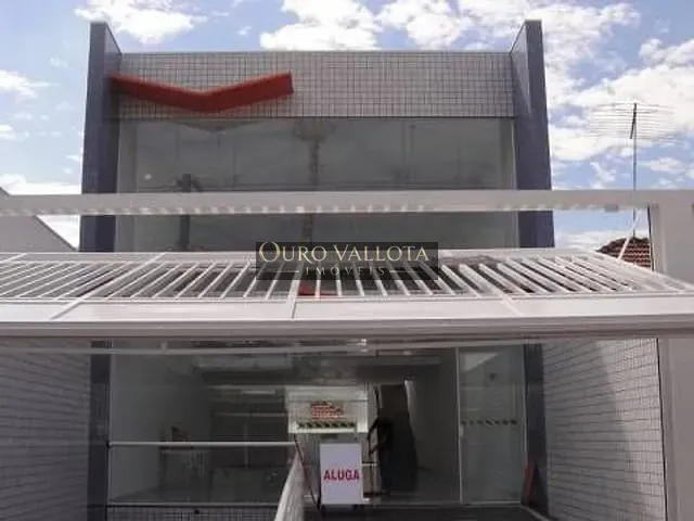 Prédio com 245m², para alugar, no bairro Quarta Parada em São Paulo