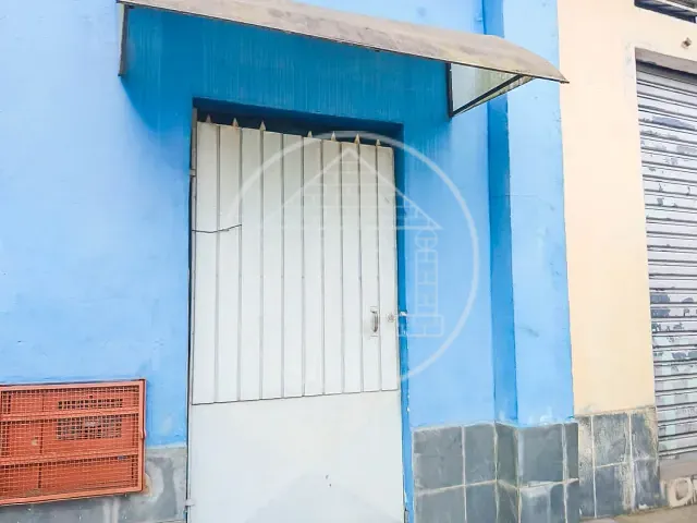 Prédio com 340m², à venda, no bairro Parelheiros em São Paulo