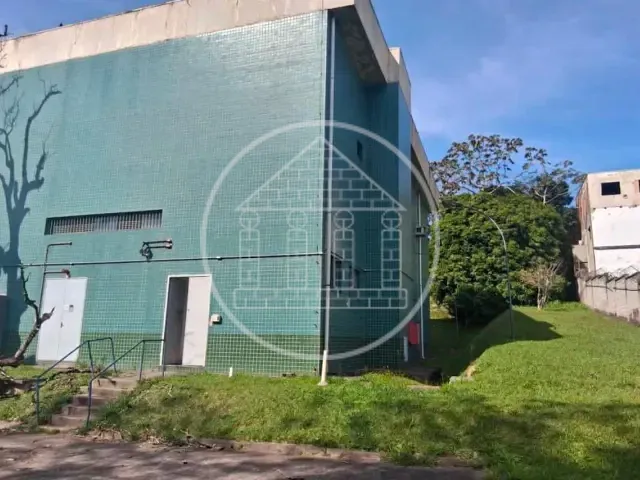 Prédio com 3646m², à venda, no bairro Parque Maria Fernandes em São Paulo