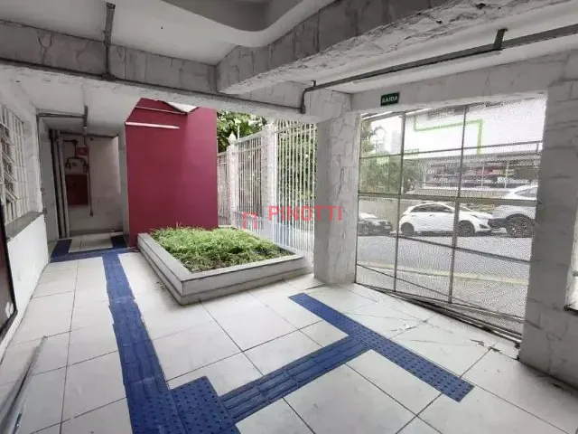 Prédio para alugar, no bairro Baeta Neves em São Bernardo do Campo
