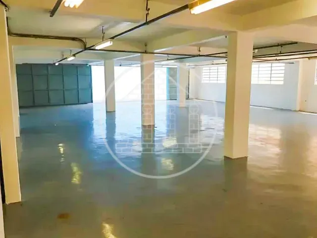 Prédio com 1000m², à venda, no bairro Vila da Paz em São Paulo