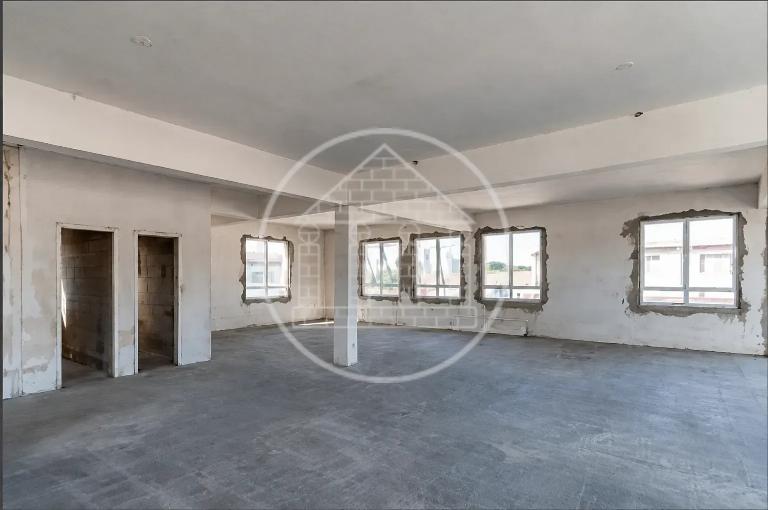 Prédio Inteiro, 870 m² - Foto 1