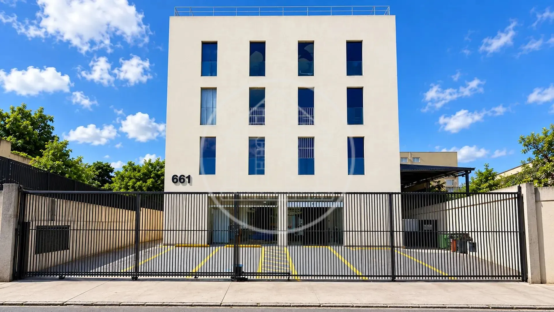 Prédio Inteiro, 2000 m² - Foto 1