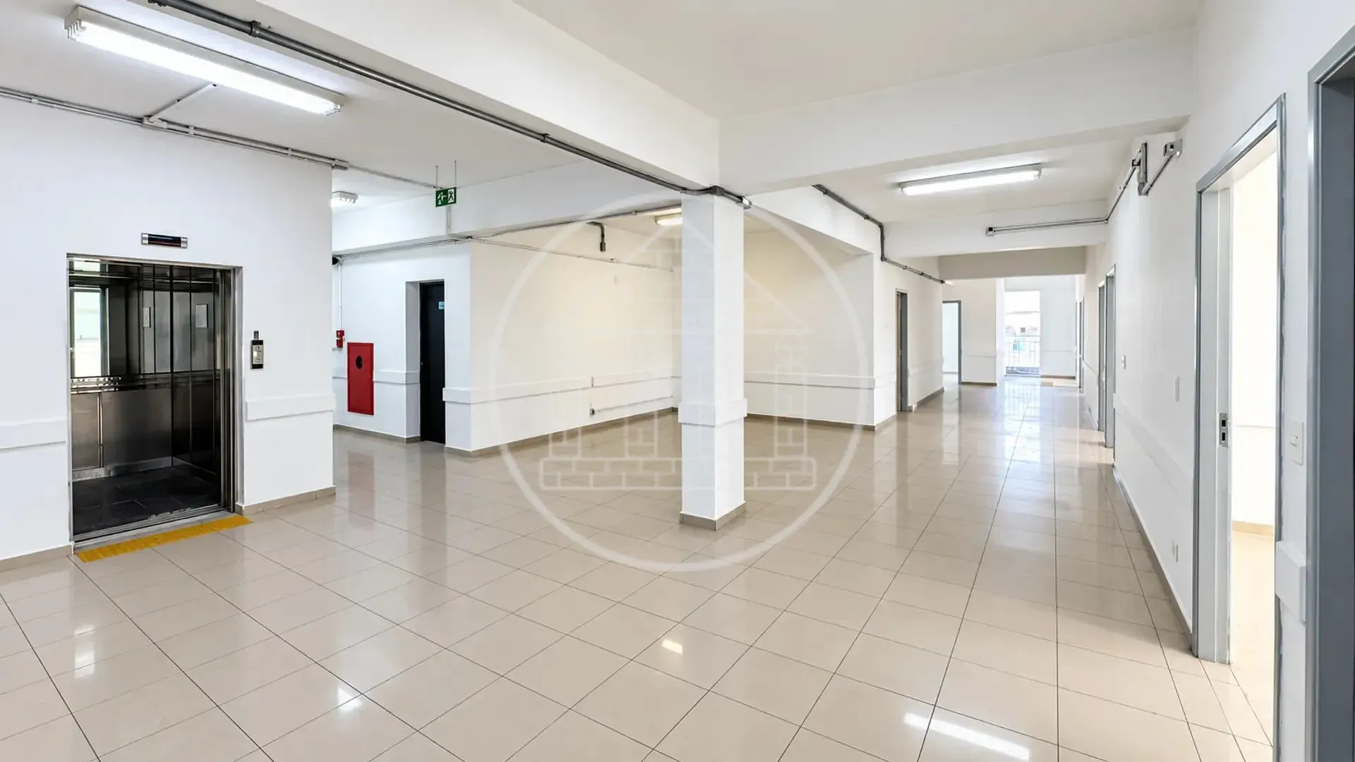 Prédio Inteiro, 2000 m² - Foto 13