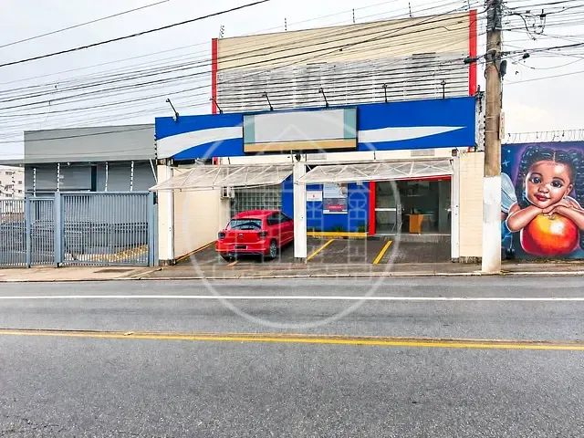 Prédio à venda ou para alugar, no bairro Jardim da Pedreira em São Paulo