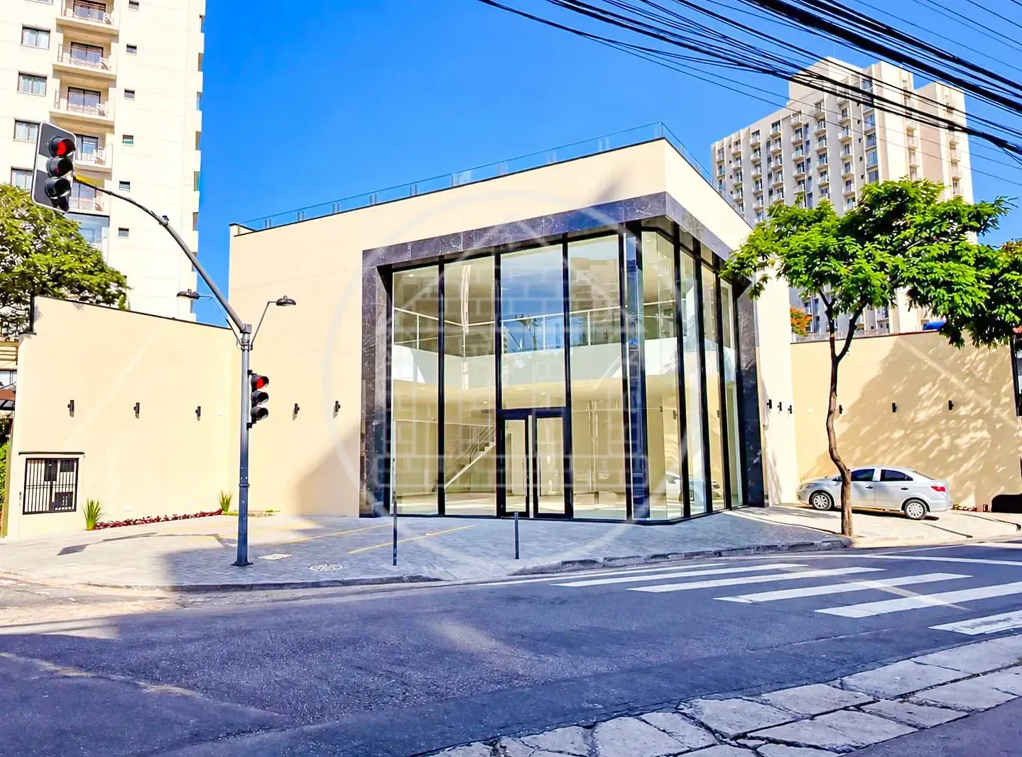 Prédio Inteiro, 550 m² - Foto 1