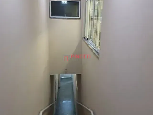 Prédio à venda, no bairro Jardim Las Vegas em Santo André