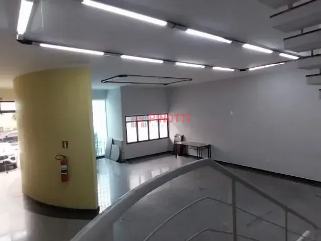 Prédio para alugar, no bairro Campestre em Santo André