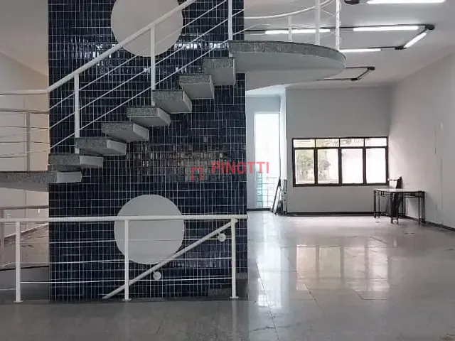 Prédio para alugar, no bairro Campestre em Santo André