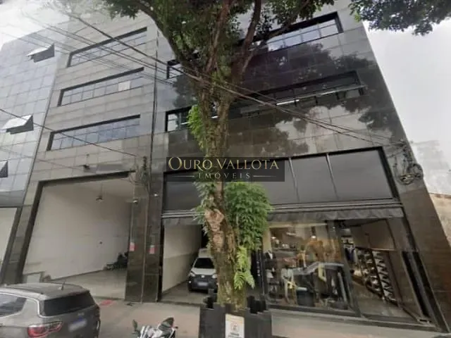 Prédio com 256m², à venda, no bairro Canindé em São Paulo