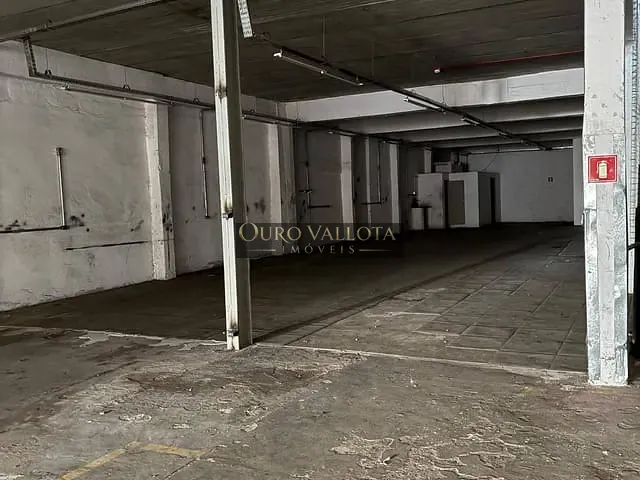 Prédio com 1650m², para alugar, no bairro Vila Bertioga em São Paulo
