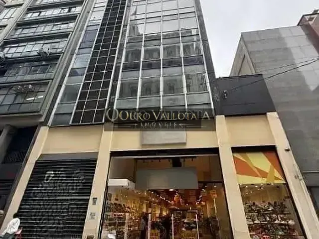 Prédio com 2800m², para alugar, no bairro República em São Paulo