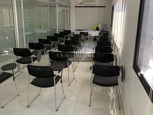 Prédio à venda, no bairro Mooca em São Paulo