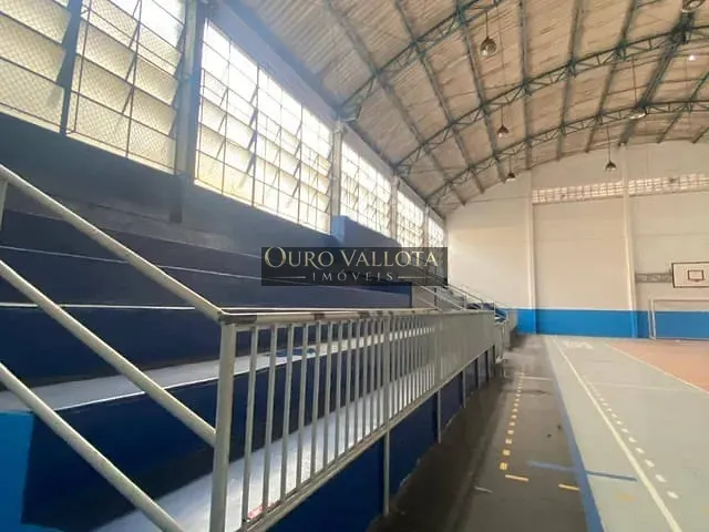 Prédio para alugar, no bairro Vila Carrão em São Paulo